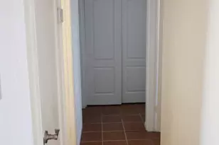 7825 W Flower St, Phoenix, AZ 85033 - Photo 9