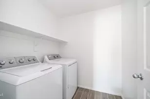 13370 W Eagle Feather Rd, Peoria, AZ 85383 - Photo 25