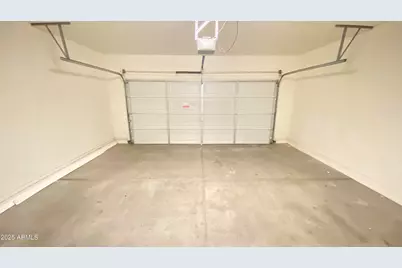 7425 W Crown King Road, Phoenix, AZ 85043 - Photo 25