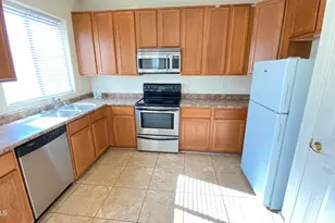 7425 W Crown King Rd, Phoenix, AZ 85043 - Photo 13