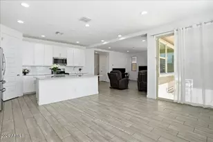 2327 E Ridgewood Ln, Gilbert, AZ 85298 - Photo 11