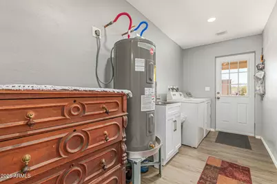 44035 N 15th Street, New River, AZ 85087 - Photo 37