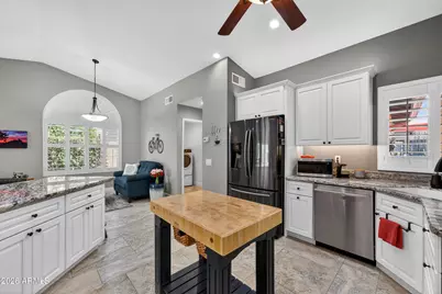 11128 E Bellflower Court, Sun Lakes, AZ 85248 - Photo 5