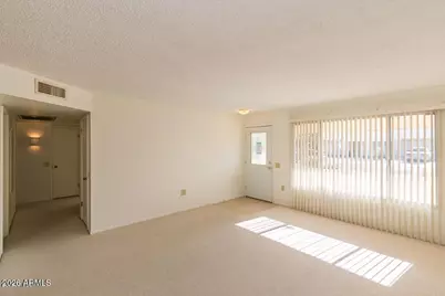 17428 N Horseshoe Lane, Sun City, AZ 85373 - Photo 5