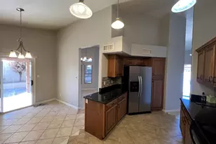 261 W Verano Pl, Gilbert, AZ 85233 - Photo 5