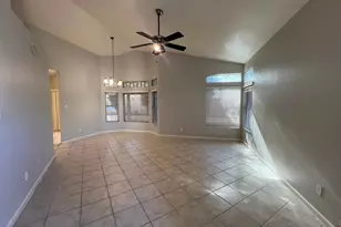 261 W Verano Pl, Gilbert, AZ 85233 - Photo 3