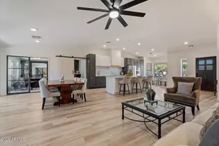 15602 N 37th St, Phoenix, AZ 85032 - Photo 13