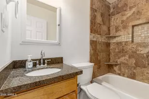 2526 E Vista Dr, Phoenix, AZ 85032 - Photo 15