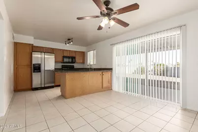 2526 E Vista Drive, Phoenix, AZ 85032 - Photo 5