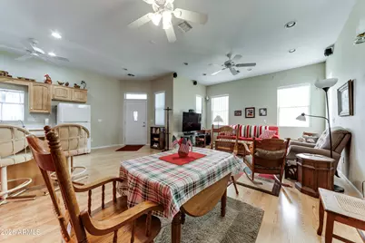 17200 W Bell Road #1517, Surprise, AZ 85374 - Photo 7