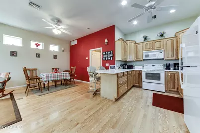 17200 W Bell Road #1517, Surprise, AZ 85374 - Photo 11