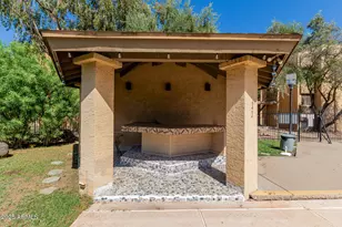 18811 N 19th Ave, Phoenix, AZ 85027 - Photo 23