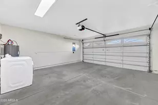 927 E Charleston Ave, Phoenix, AZ 85022 - Photo 25