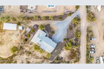 49416 N 26th Avenue, New River, AZ 85087 - Photo 5