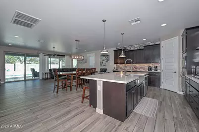 17012 W Sand Hills Road, Surprise, AZ 85387 - Photo 9