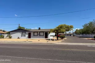 15605 N 29th St, Phoenix, AZ 85032 - Photo 5