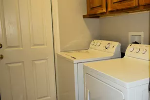 9035 W Reventon Dr, Arizona City, AZ 85123 - Photo 33