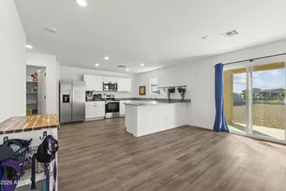 83 S Naples Lane, Casa Grande, AZ 85122 - Photo 11