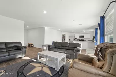 83 S Naples Lane, Casa Grande, AZ 85122 - Photo 13