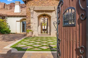 4838 E Palomino Rd, Phoenix, AZ 85018 - Photo 3