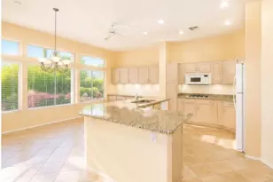 22101 N Veterans Dr, Sun City West, AZ 85375 - Photo 11