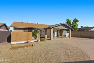 10219 N 39th Dr, Phoenix, AZ 85051 - Photo 7