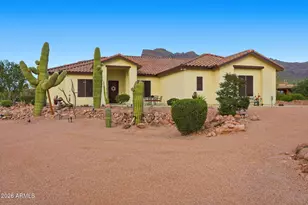 1067 S Trigger Ct, Apache Junction, AZ 85119 - Photo 5