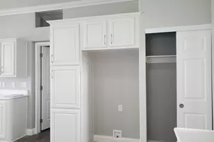 7750 E Broadway Rd, Mesa, AZ 85208 - Photo 17