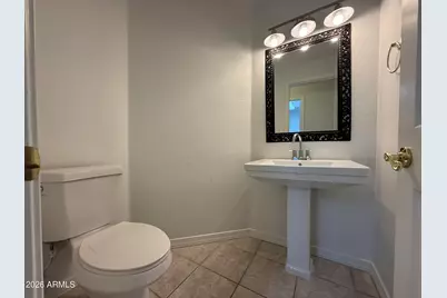 3213 E Desert Flower Lane, Phoenix, AZ 85044 - Photo 13