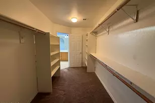 3213 E Desert Flower Ln, Phoenix, AZ 85044 - Photo 23