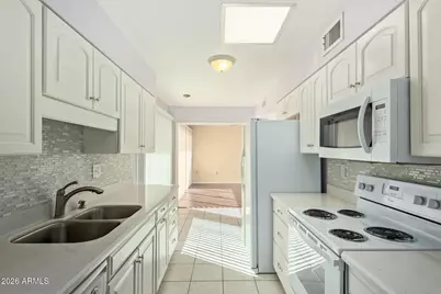 17669 N Del Webb Boulevard, Sun City, AZ 85373 - Photo 13