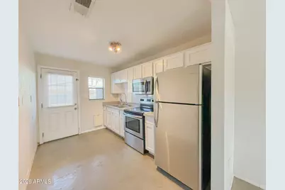 1026 E Pierce Street #A, Phoenix, AZ 85006 - Photo 7