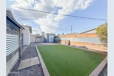 1026 E Pierce Street #A, Phoenix, AZ 85006 - Photo 17