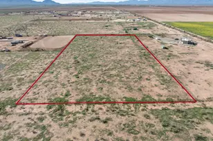 001 W Long Rifle Rd, Aguila, AZ 85320 - Photo 1