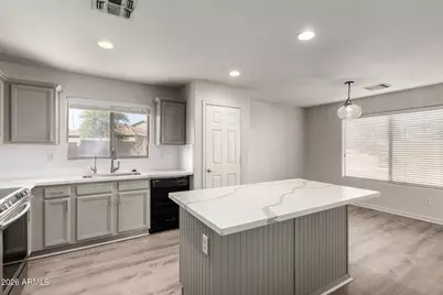 12646 W Avalon Drive, Avondale, AZ 85392 - Photo 11