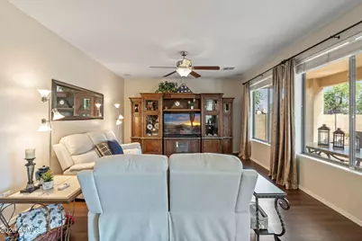 8919 S 40th Drive, Laveen, AZ 85339 - Photo 13