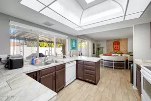 3810 W Campo Bello Dr, Glendale, AZ 85308 - Photo 11