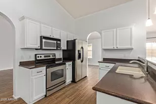 18853 N 40th Pl, Phoenix, AZ 85050 - Photo 19