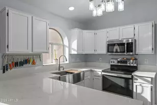 1921 W Derringer Way, Chandler, AZ 85286 - Photo 9