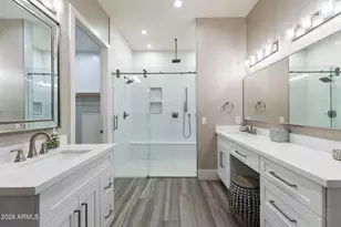 2252 E South Mountain Ave, Phoenix, AZ 85042 - Photo 21