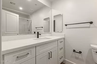 2019 E Campbell Avenue #110, Phoenix, AZ 85016 - Photo 11