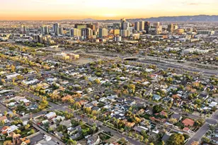 917 W Lynwood St, Phoenix, AZ 85007 - Photo 17