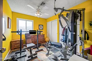 2133 E Evans Dr, Phoenix, AZ 85022 - Photo 43