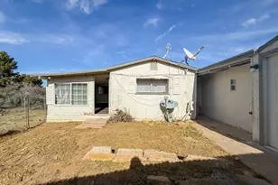 17401 E Meadow Ln, Mayer, AZ 86333 - Photo 31