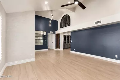 18008 N 75th Avenue, Glendale, AZ 85308 - Photo 5