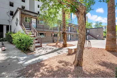 821 N 3rd Street #1, Phoenix, AZ 85004 - Photo 7
