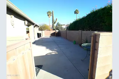 412 N Buckhorn Court, Queen Valley, AZ 85118 - Photo 9