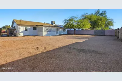 755 E Mesquite Avenue, Apache Junction, AZ 85119 - Photo 29