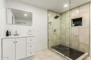 1609 W Mission Ln, Phoenix, AZ 85021 - Photo 23