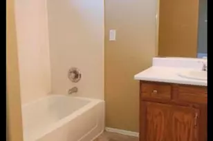 2134 W Pleasant Ln, Phoenix, AZ 85041 - Photo 17